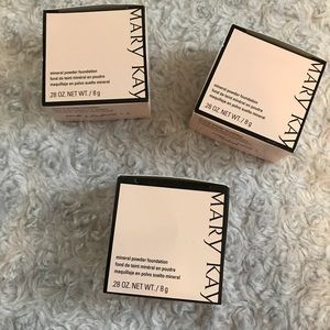3 mineral foudation of mary kay
